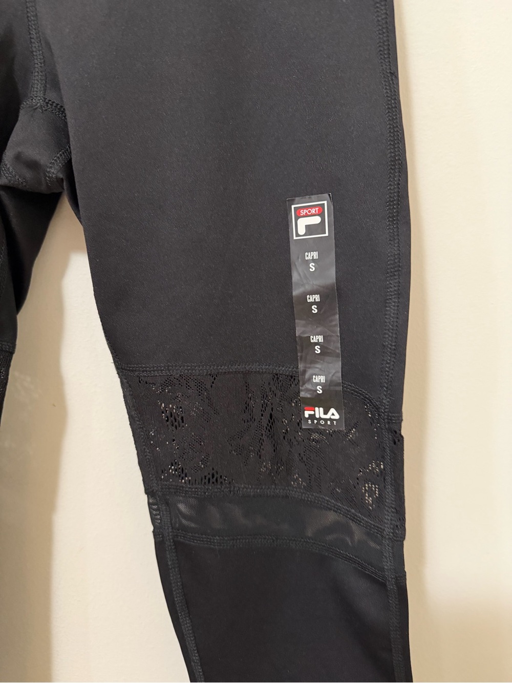 NWT Fila Black Capri Leggings with Trim Size S